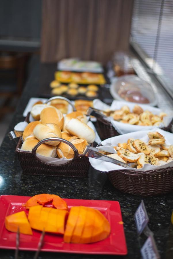 Manhattan Apart Hotel Caratinga Εξωτερικό φωτογραφία